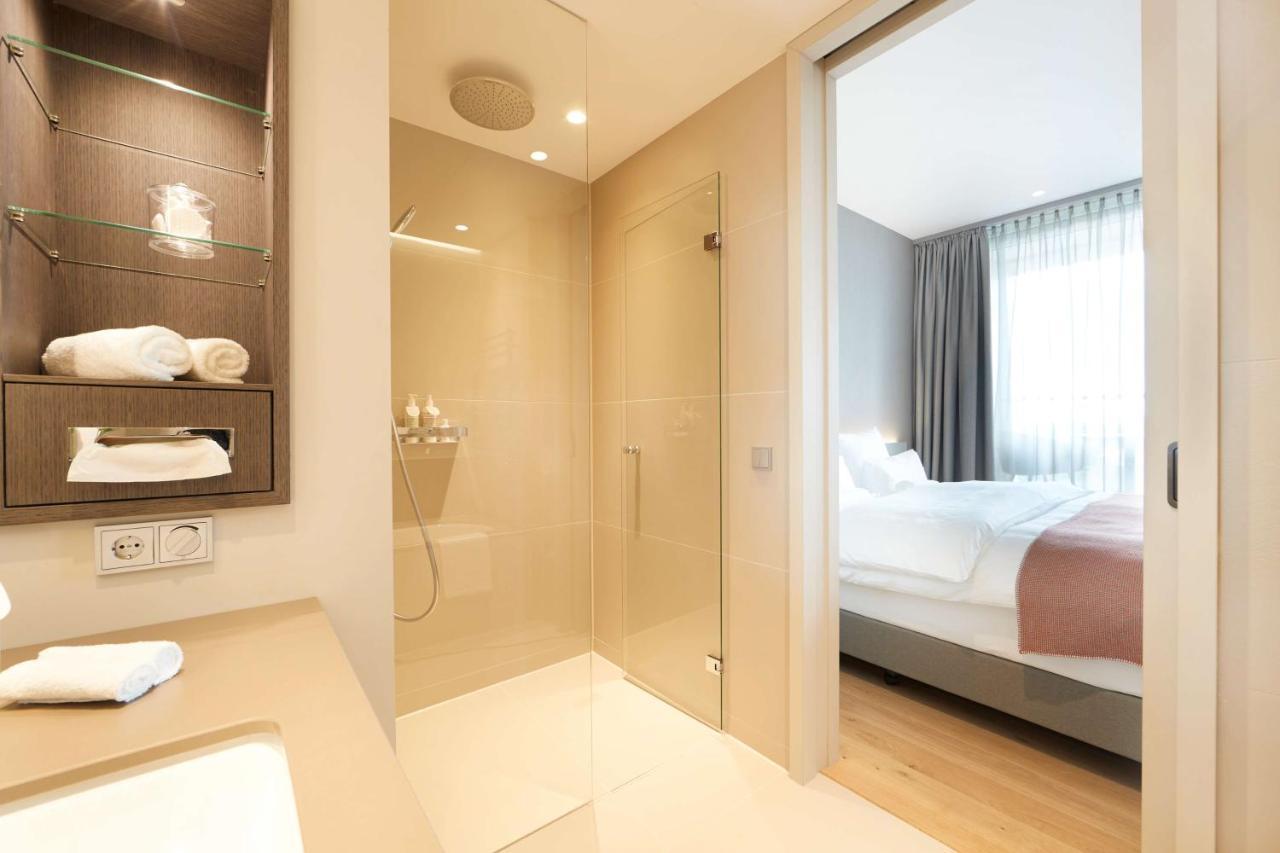 Balcony Suite,1417485243:JPEG